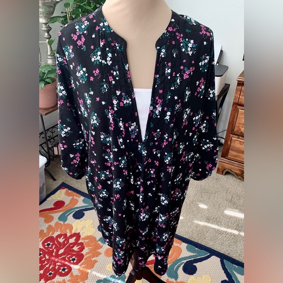 Woman’s Tunic Tops Size M - Picture 5 of 12